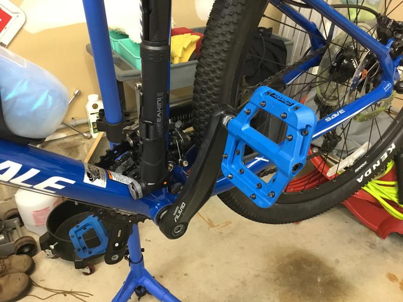 race face chester mountain bike pedal