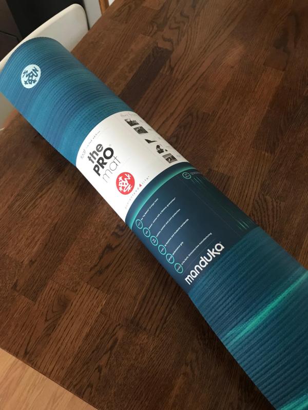 manduka pro transcend yoga mat