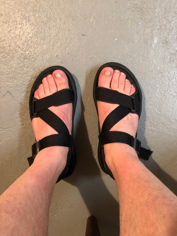 teva cross strap