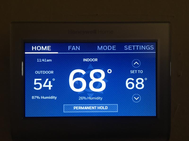 Honeywell Home RTH9585WF Wi-Fi Smart Color Thermostat, 7 Day Programmable,  Touch Screen, Energy Star, Alexa Ready, C-Wire Required, Not Compatible