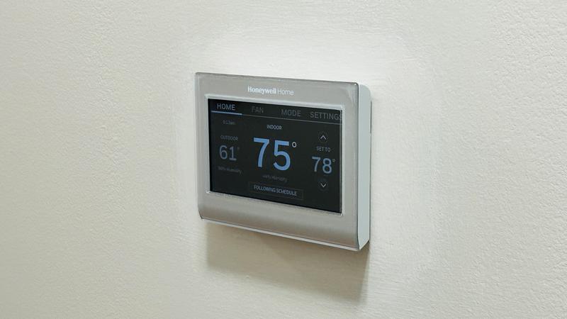 Can I Control My Honeywell Home Thermostat from My Phone? Easy Tips!