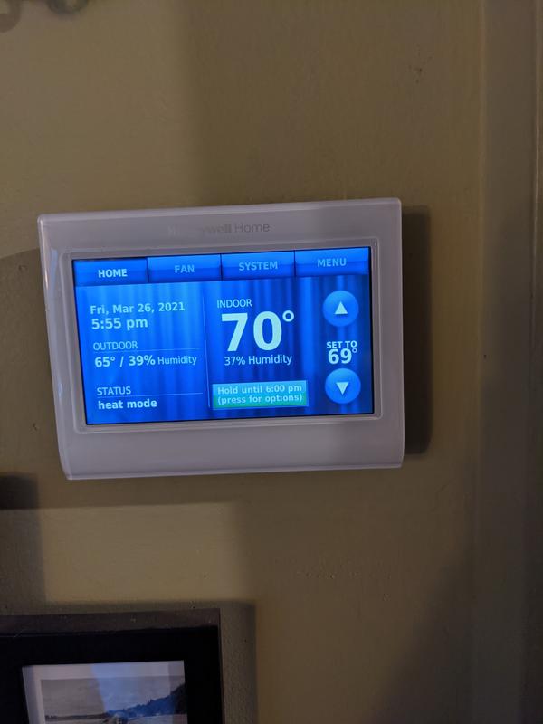 Honeywell TH9320WF5003 Home-Resideo Wi-Fi 9000 - Wi-Fi 7-Day Programmable  Thermostat 2H/2C