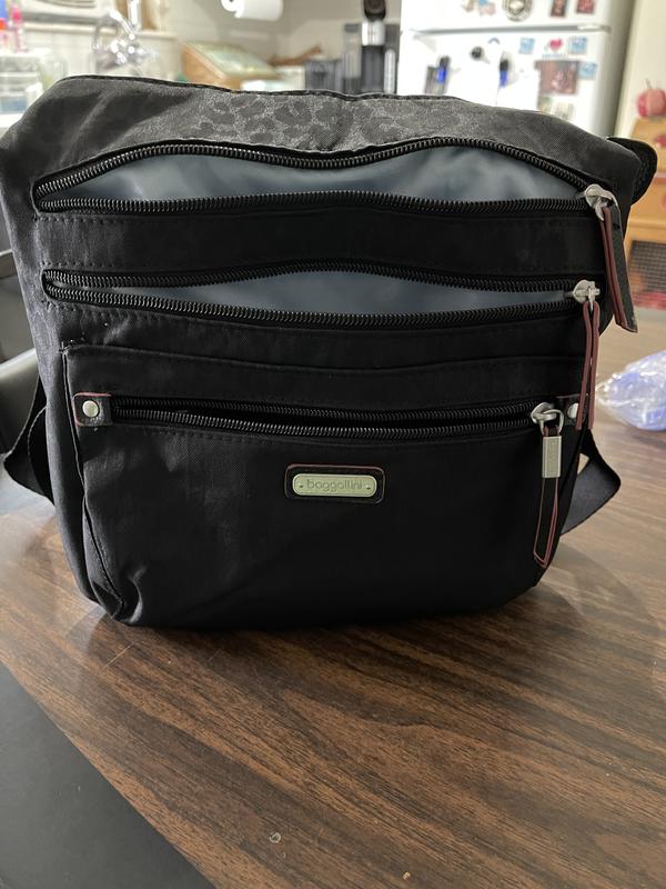 Love the 3 pockets!!!