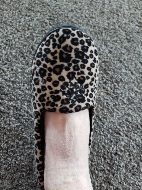 My wild leopard skin slippers