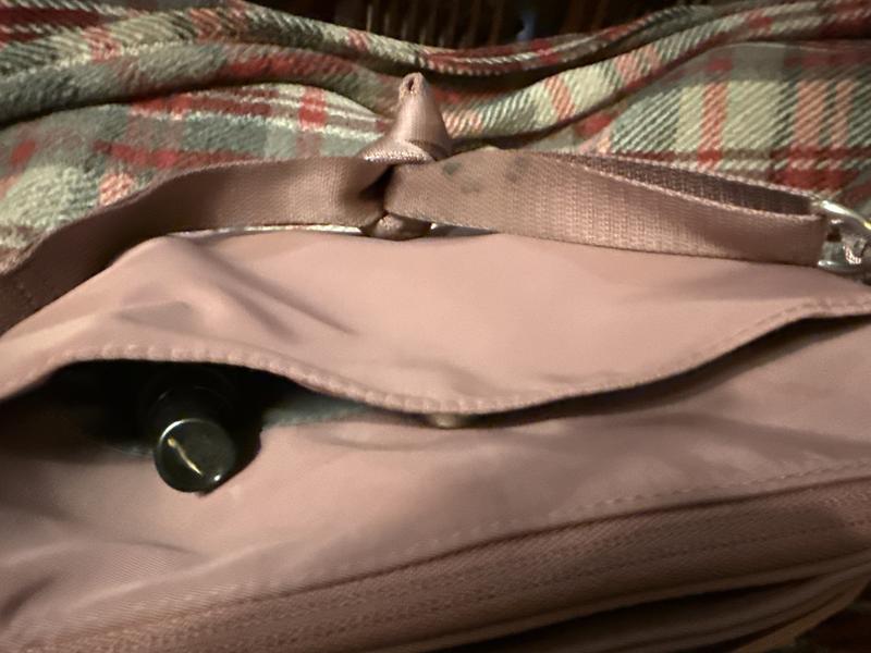 Customer photo for "Better Than The Original Every Day Bag!!!"