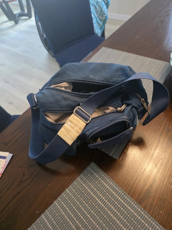 Customer photo for "Holds everything!"