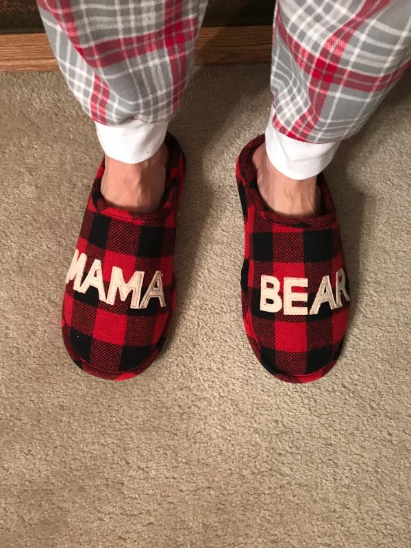 women's dearfoams mama bear plaid clog slippers