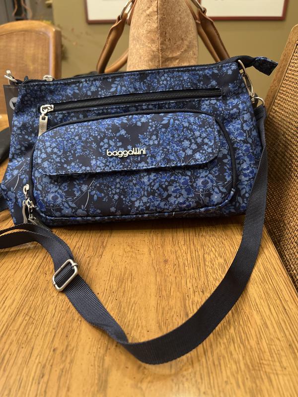 Baggallini everyday crossbody bag online