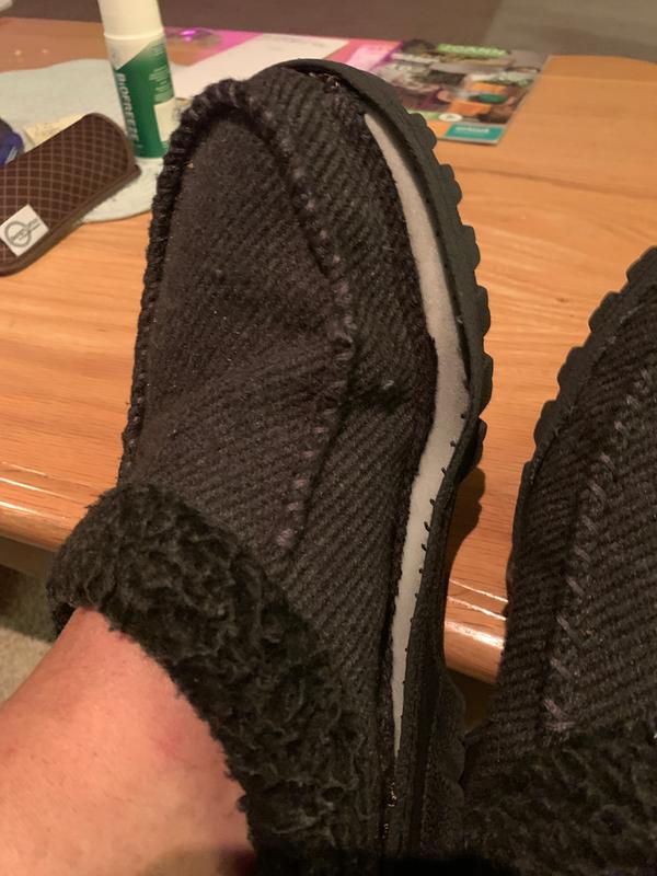 men's dearfoams microfiber suede whipstitch moccasin slippers