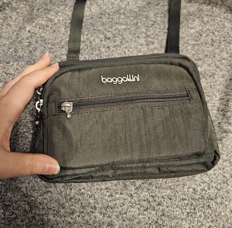 Looks nicer without the large pull on the front!