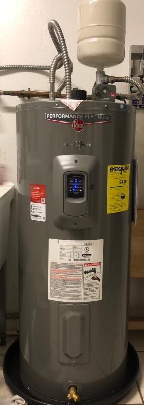 Rheem Condensing Tankless Professional Prestige Series 9 5 Gpm Indoor Tankless Rtgh 95dvln 2 Rheem Manufacturing Company