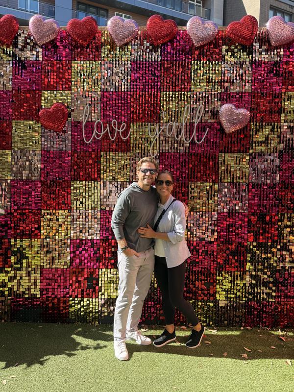 Review Thumbnail Image 0 379650611