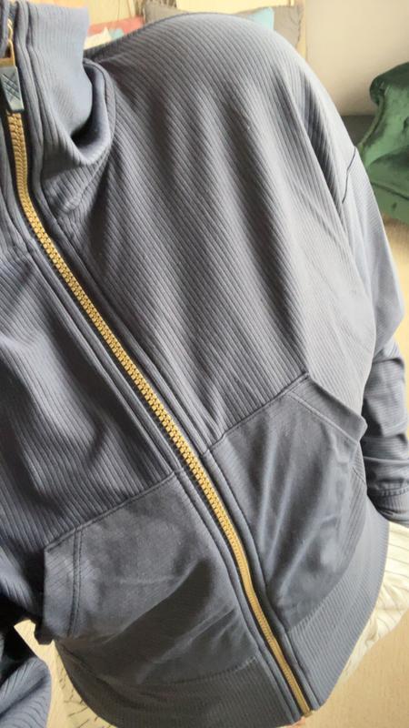 Review Thumbnail Image 0 352767279