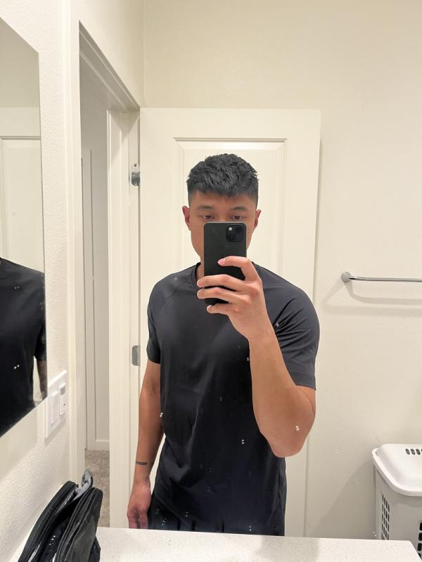Customer photo for "Soft & durable workout shirt"
