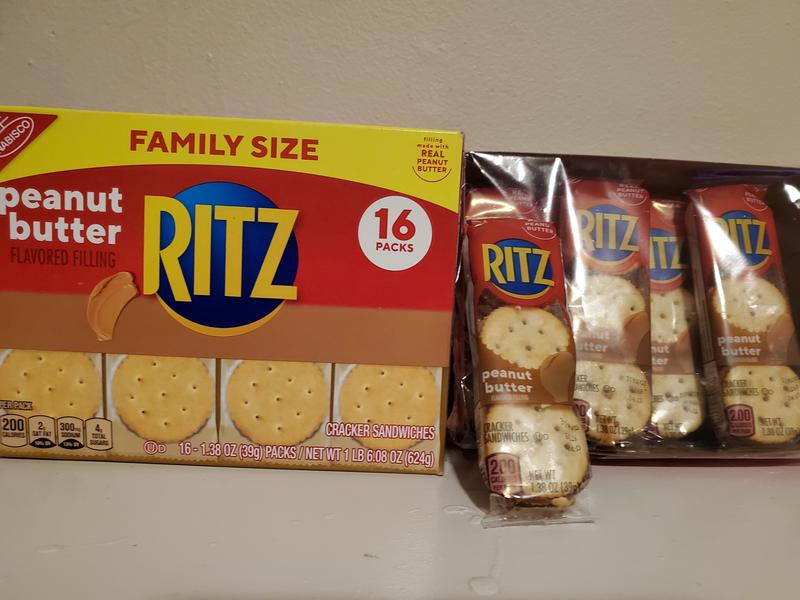 Ritz Filled Sandwiches Family Size Peanut Butter, 16 Ct., 1.38 oz.