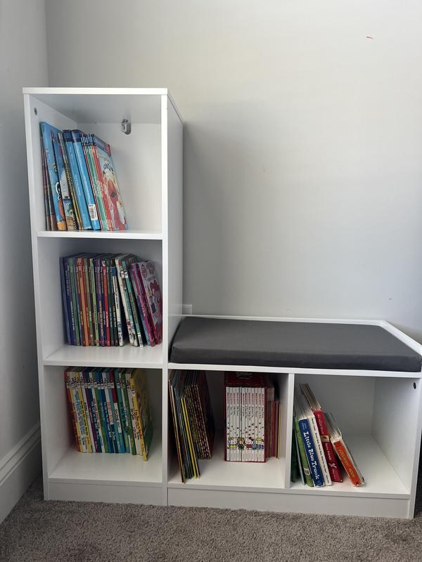 Plenty of room for books.