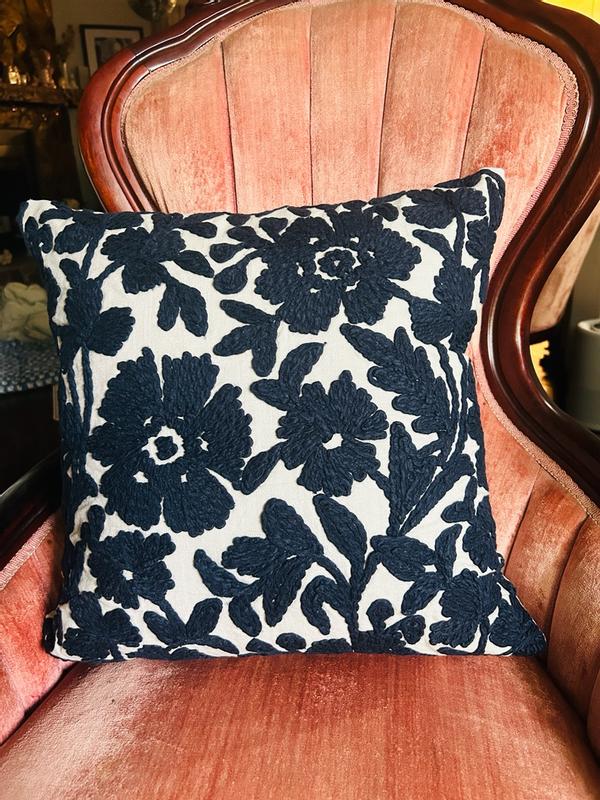 Customer carousel item 4.