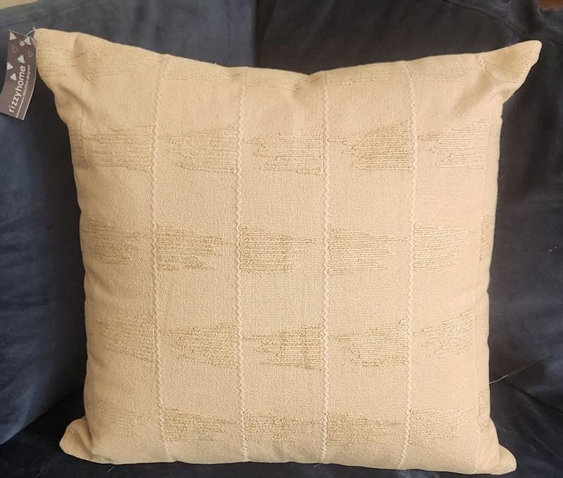 Customer carousel item 5.