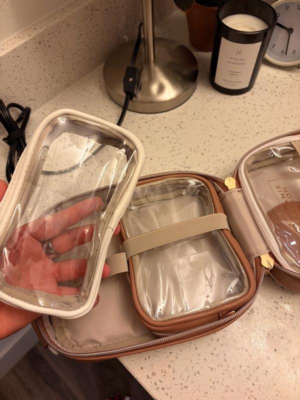 Customer photo for "Gorgeous makeup bag!!!"
