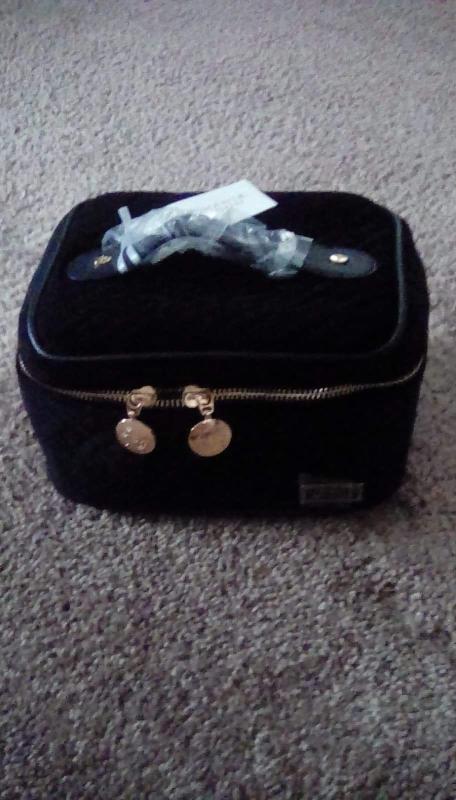 Customer photo for "my favorite travel makeup bag"