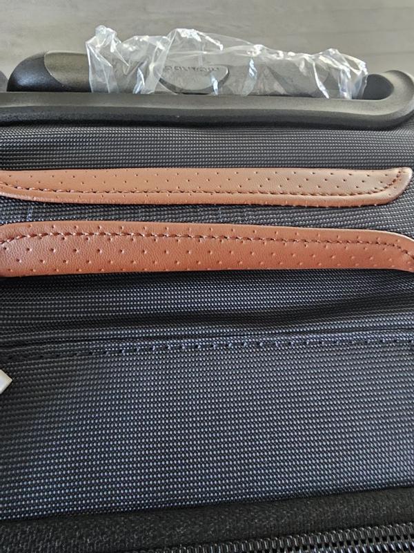 Customer photo for "Very well made! Rolls amazing!"