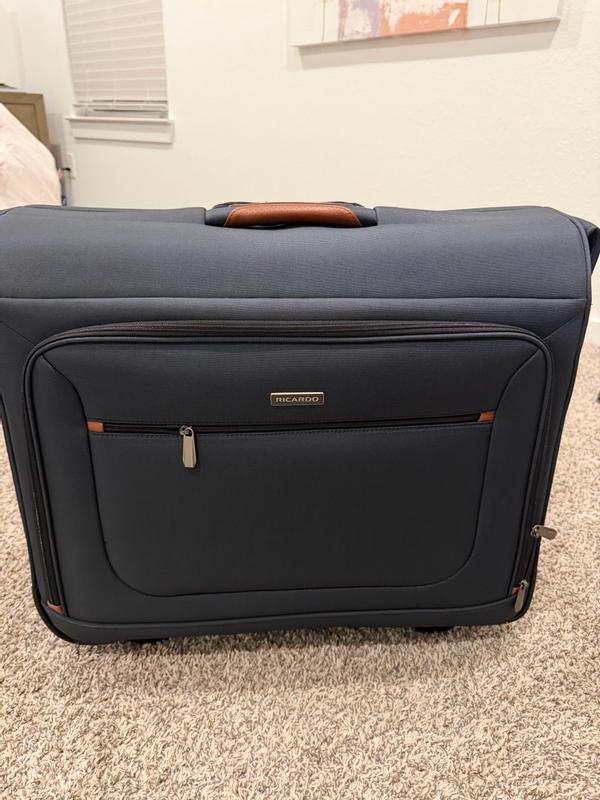 Customer carousel item 11.