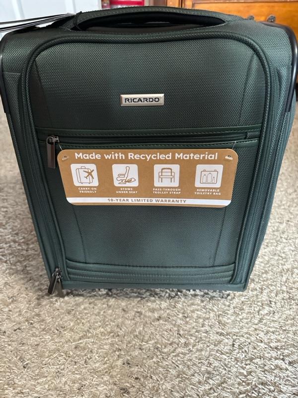 Customer photo for "Great organization small suitcase"
