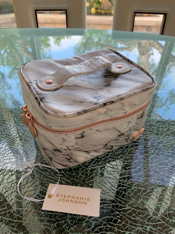 Customer photo for "BEST Travel Case it is a WOW"