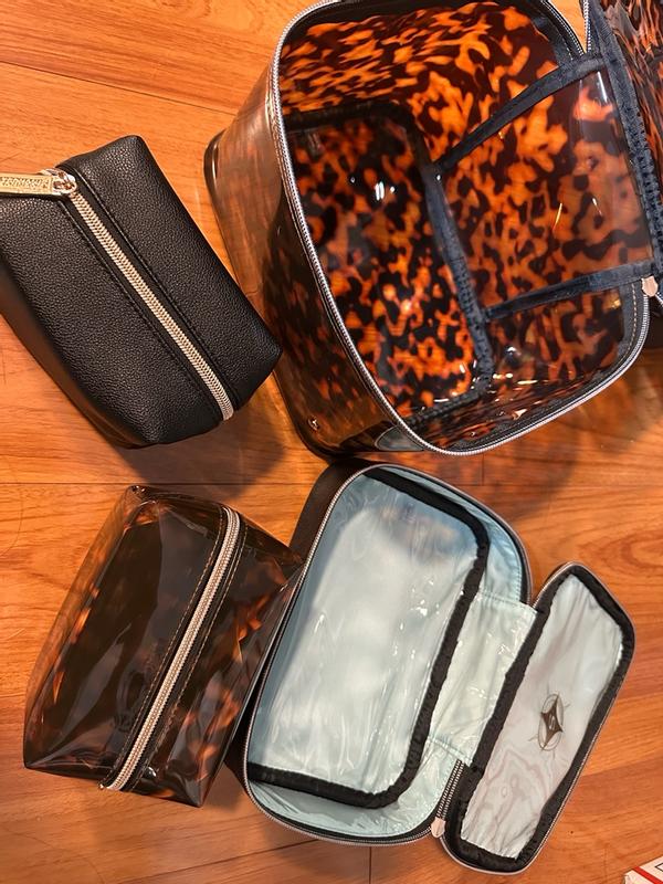 Customer photo for "Functional and stylish stacking set"