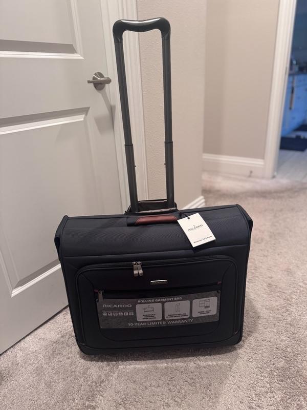 Customer carousel item 4.