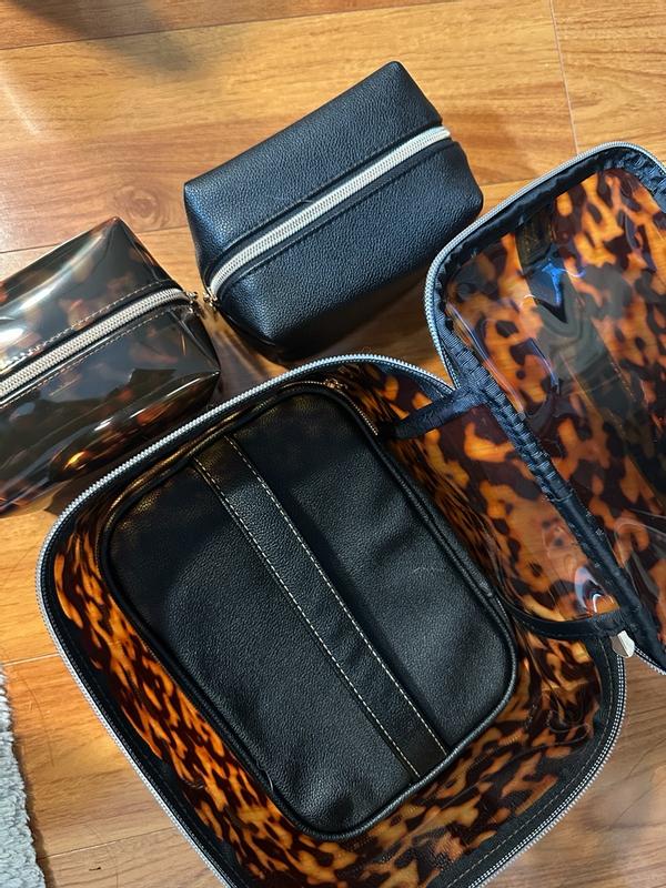 Customer photo for "Functional and stylish stacking set"