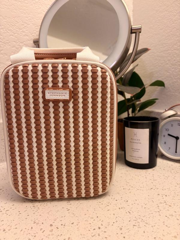 Customer photo for "Gorgeous makeup bag!!!"