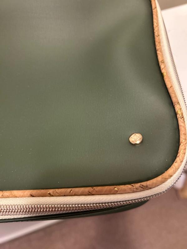 Review Thumbnail Image 0 371267993