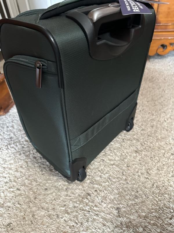 Customer photo for "Great organization small suitcase"