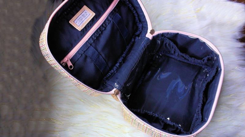 Customer photo for "Gorgeous Travel Case"