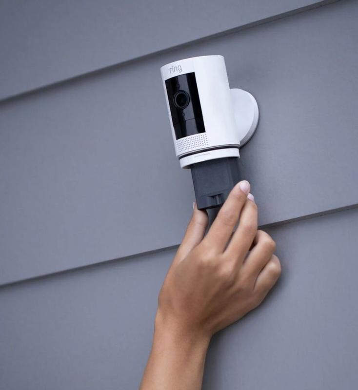 Ring Stick Up Cam Pro Battery Indoor/Outdoor Security Camera with
