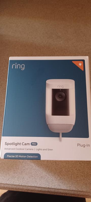 Ring Spotlight Cam Pro Outdoor 1080p Plug-In Surveillance Camera Black  B09DRCLHQT - Best Buy