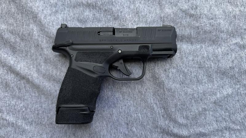 Springfield Hellcat Micro-Compact OSP 9mm 3