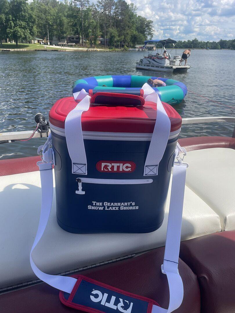 Reviews for RTIC Outdoors 19473 Portable Coolers