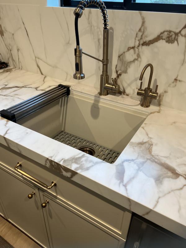 VIVAIA MEGAN ブラック 23センチ パンプス MEGAN | VIVAIA (Women