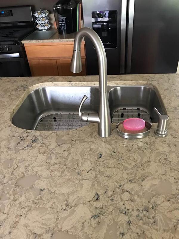 Ruvati 34-inch Undermount 40/60 Double Bowl 16 Gauge