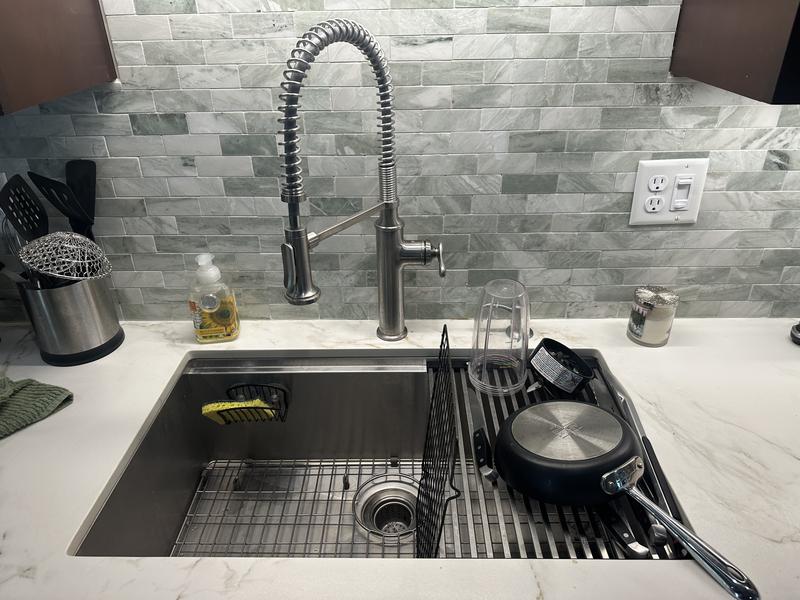 Ruvati Roma Pro 27 in. Undermount Single Bowl 16-Gauge Stainless