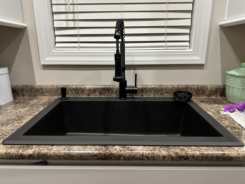 Ruvati 23 x 17 inch Granite Composite Quartz Undermount Single