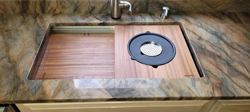 Ruvati Roma Pro 27 in. Undermount Single Bowl 16-Gauge Stainless