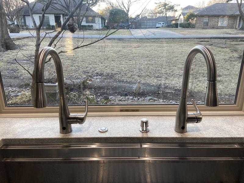 Ruvati 36-inch Workstation Dual Tier Ledge Kitchen Sink Undermount