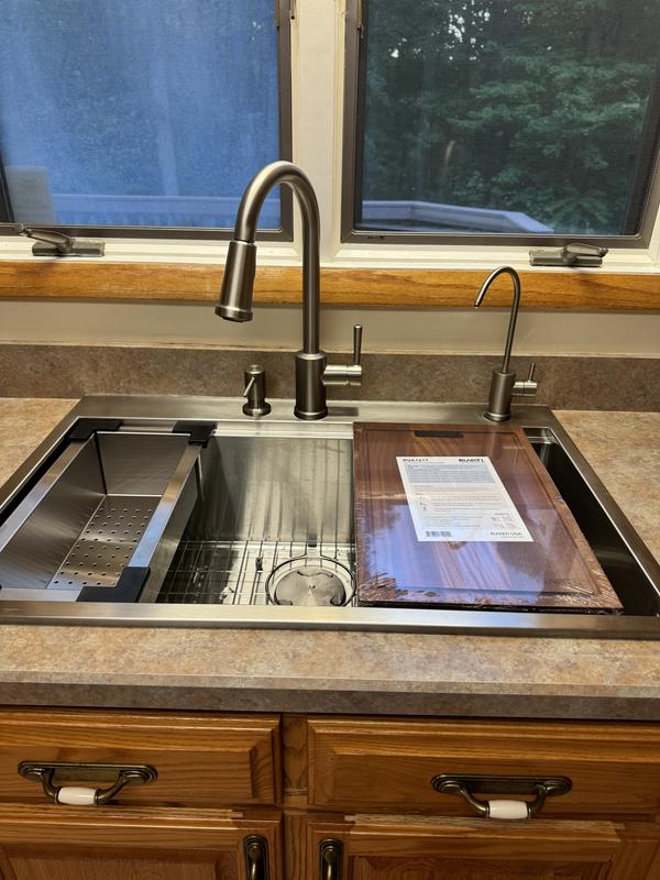 Ruvati 27 x 20 inch RV Workstation Drop-in Topmount Bar Prep