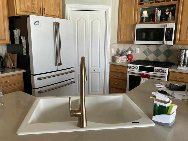 Ruvati 33 x 19 inch Granite Composite Quartz Undermount Double