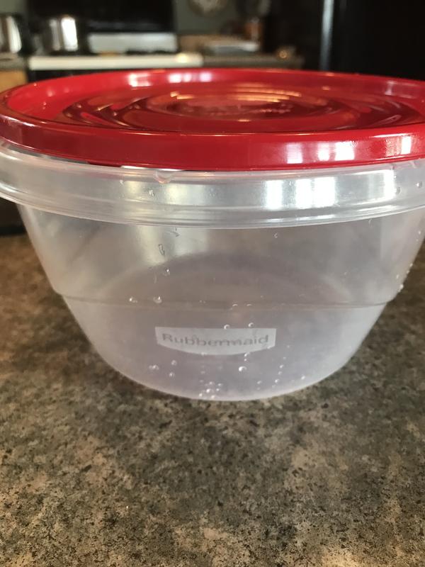 Rubbermaid TakeAlongs 6.2-Cup Round Food Storage Containers