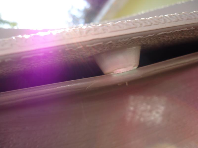 top doesn't fit or close