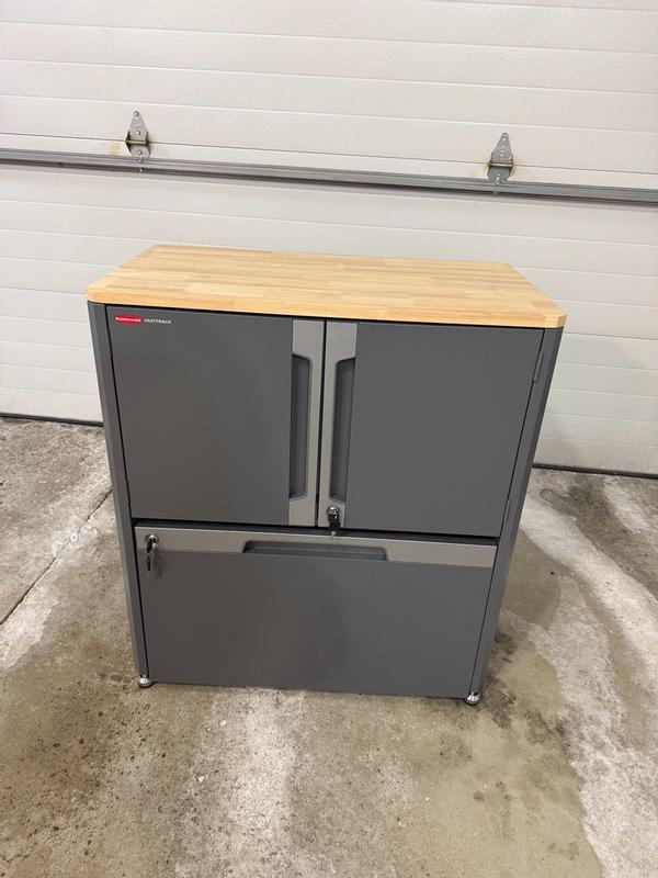 FastTrack® 2-Door + Drawer Base Cabinet | Rubbermaid